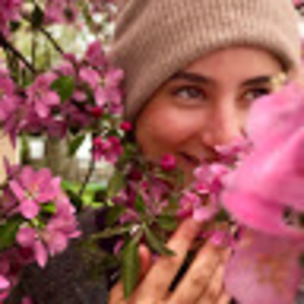 Meet your Posher, Chloe